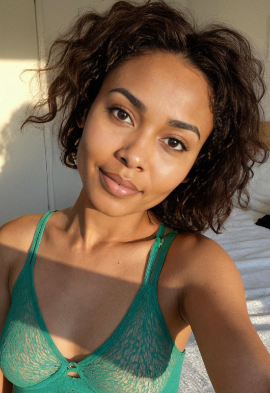 12 Ebony woman
